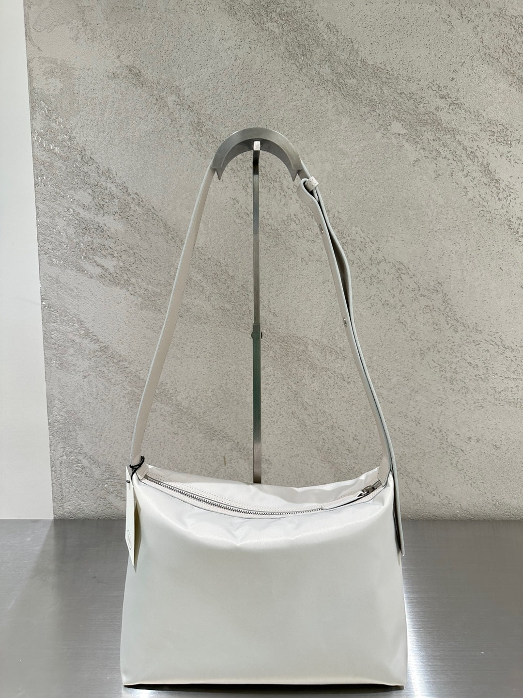 牛皮x尼龍黑洞袋