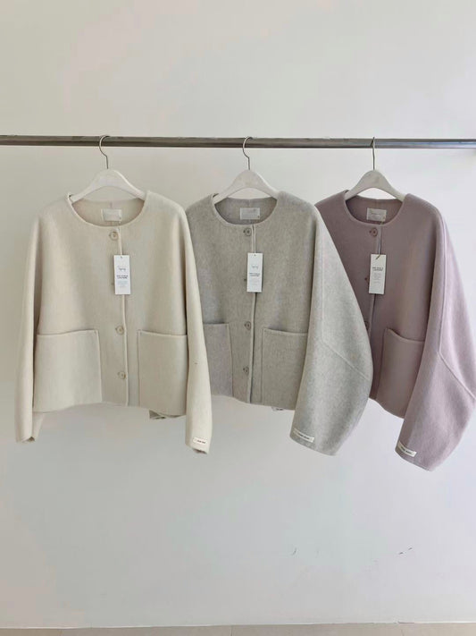 俐落圓領Handmade羊毛外套
