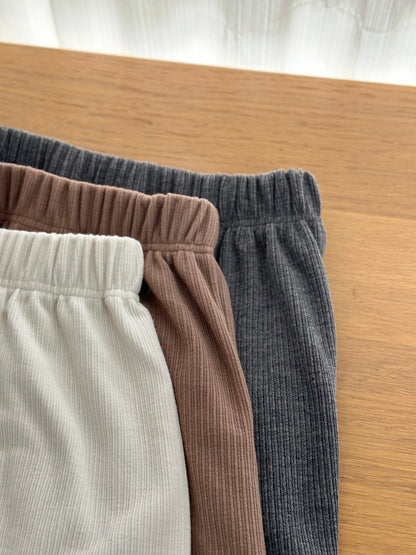 坑紋針織直筒裙