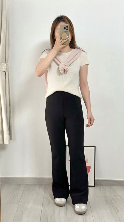 高腰微喇叭闊褲