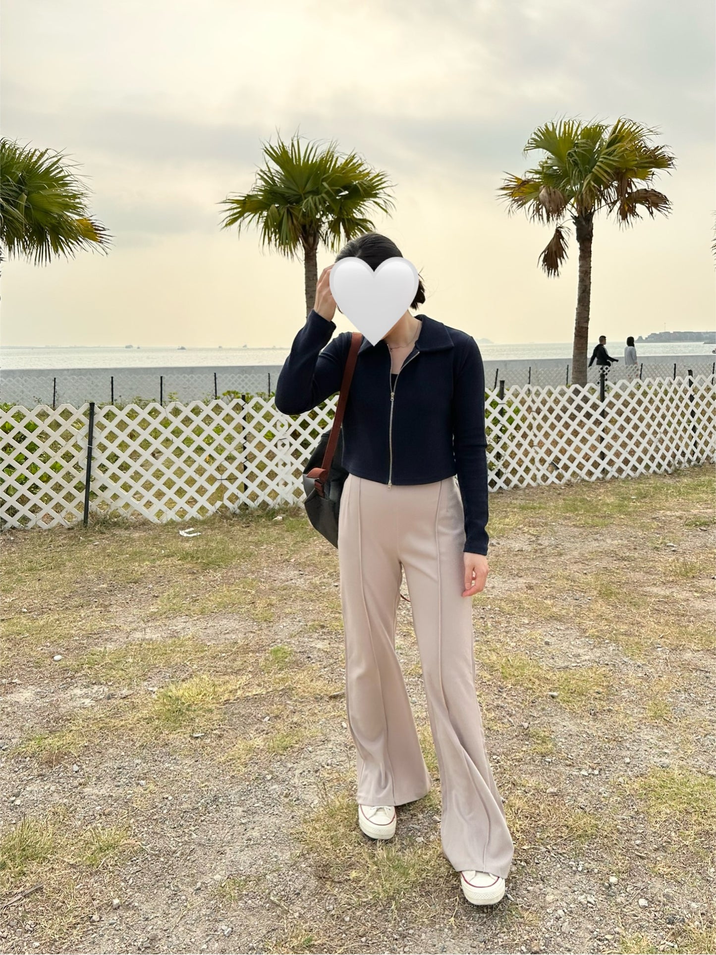 高腰長腿喇叭褲