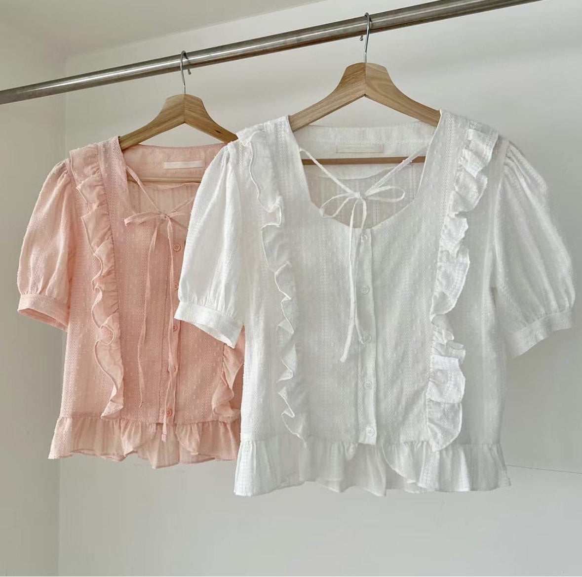 荷葉邊暗花Blouse