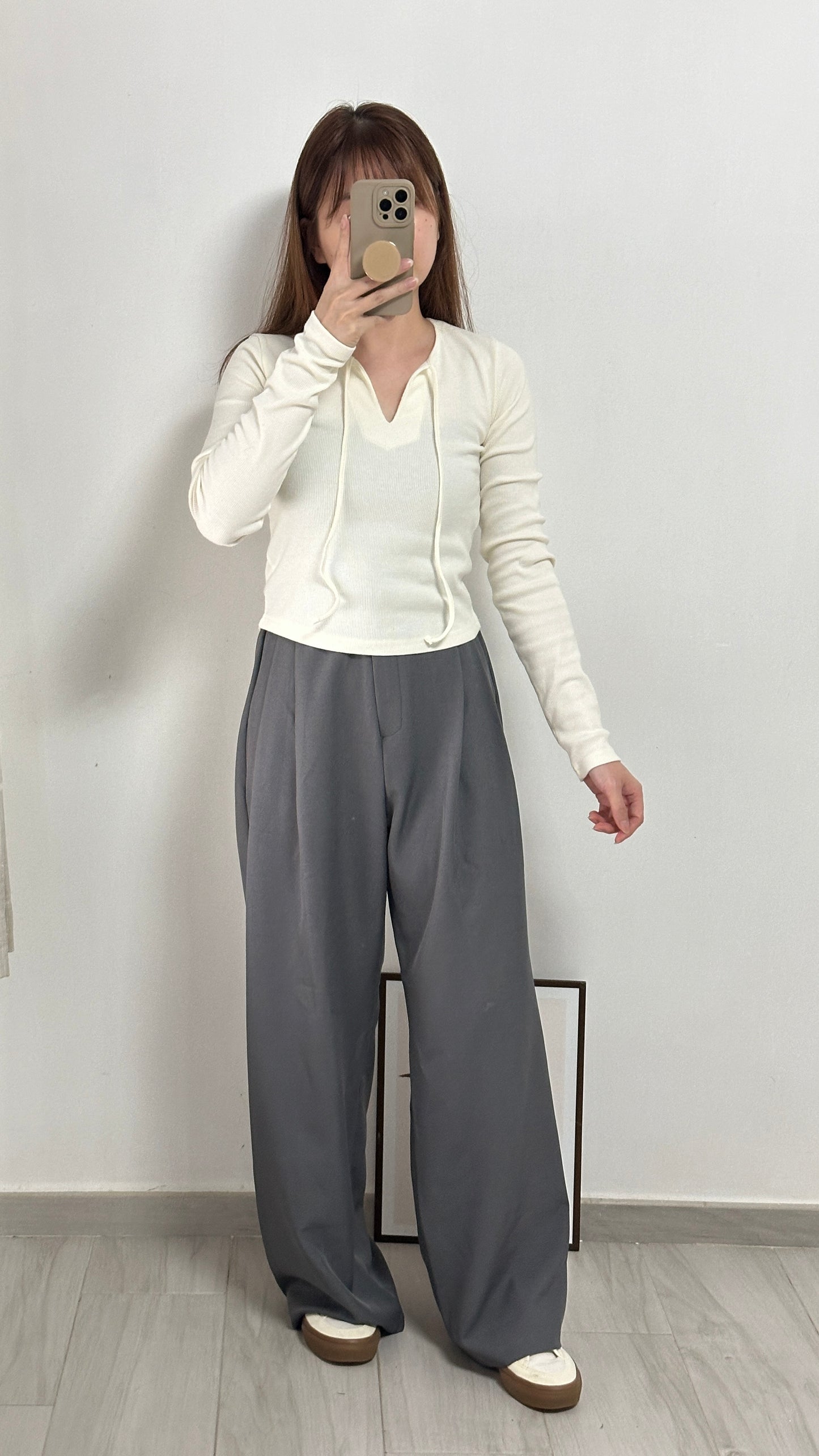 垂感皺褶闊西褲