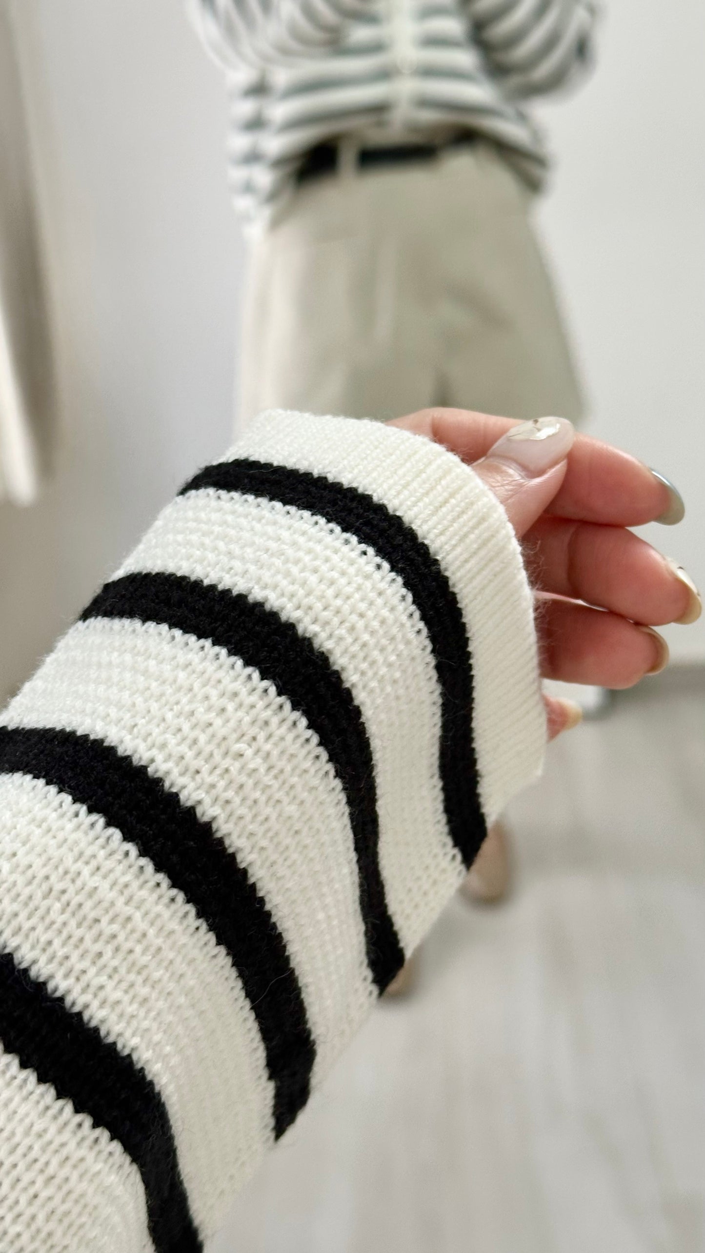 【只售現貨】Classic Striped Cardigan