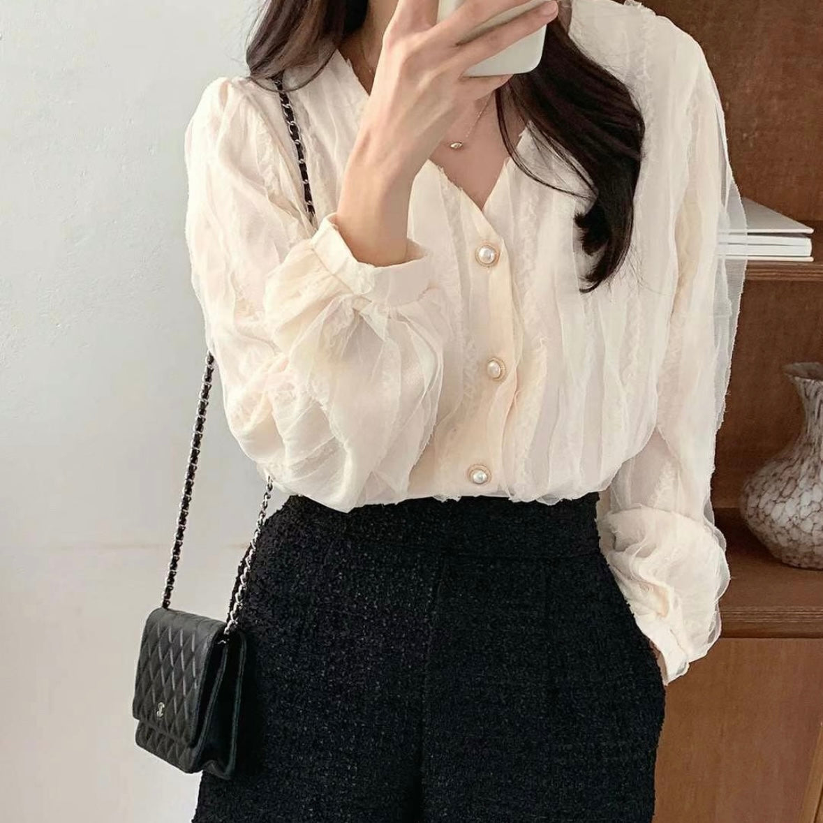 V領波浪Lace恤衫