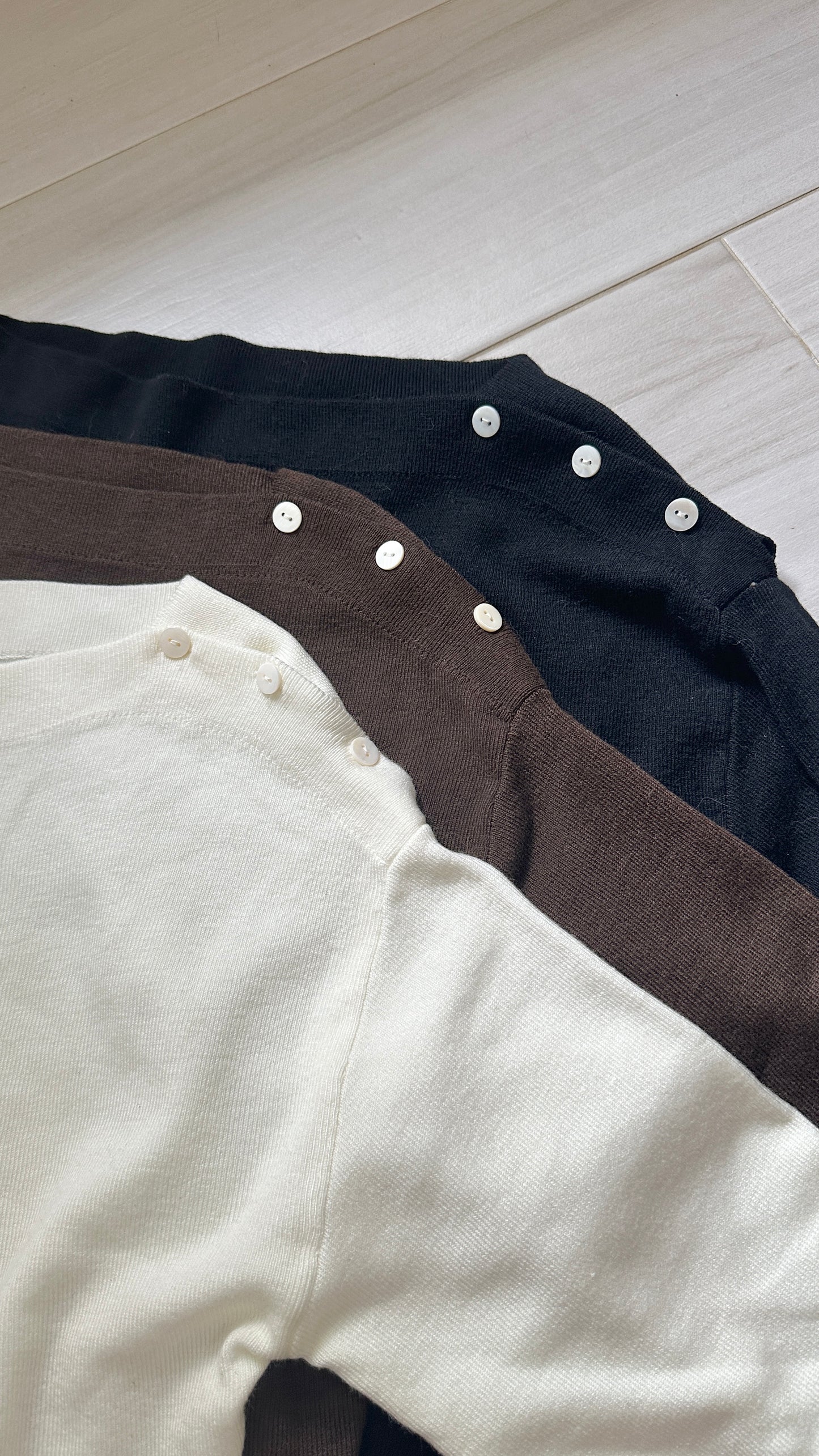 【三著】船領鈕扣上衣