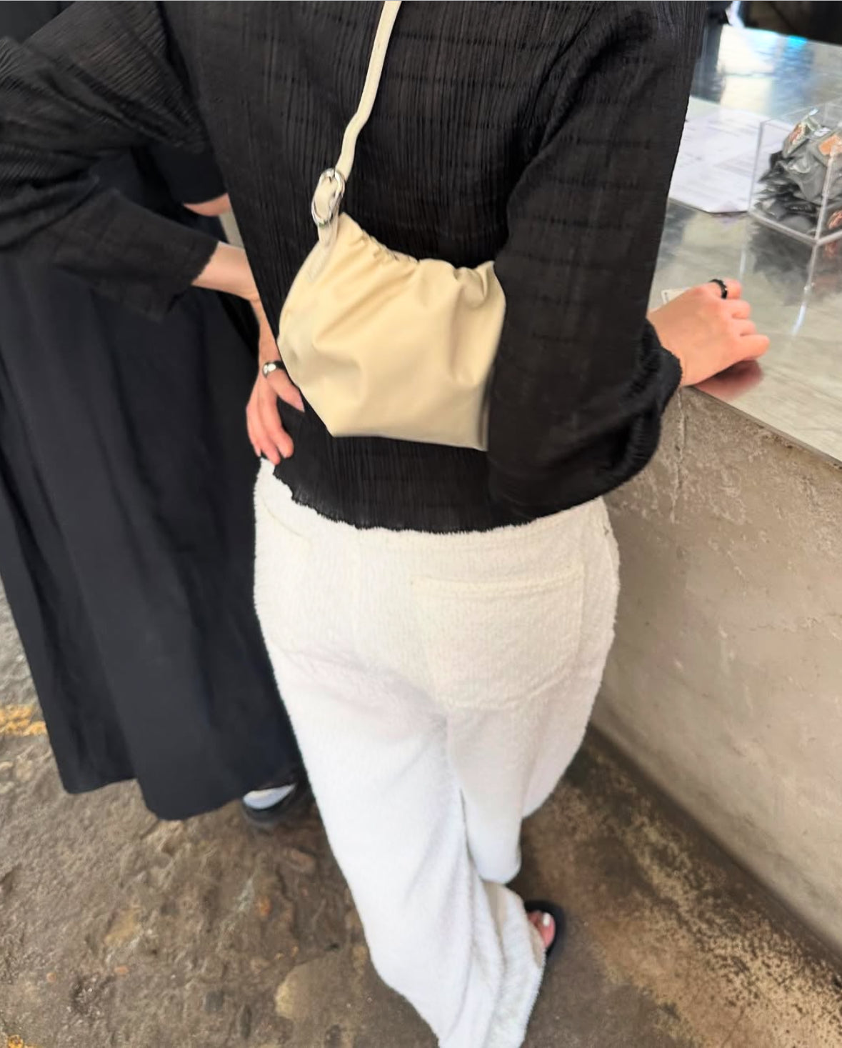 牛皮x尼龍雲朵包