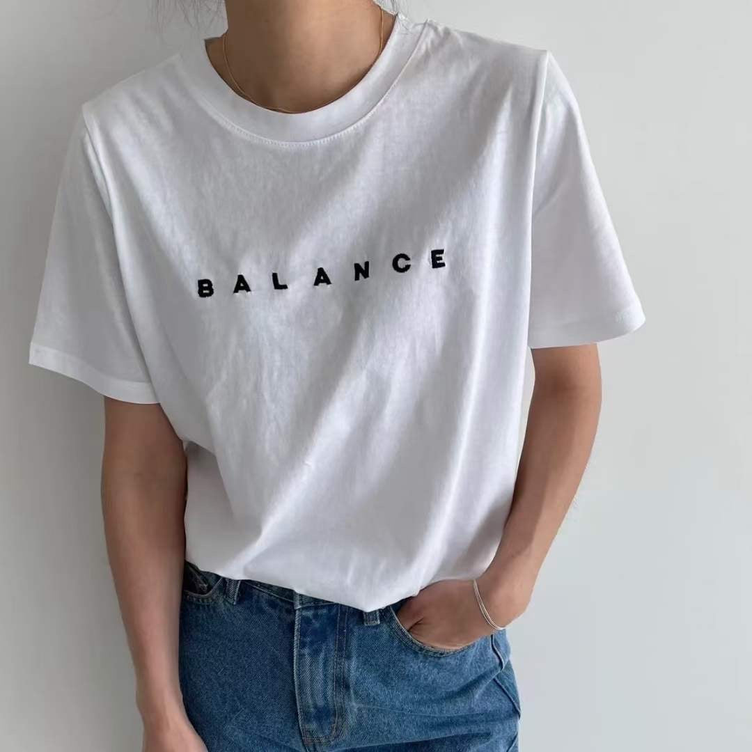 簡約刺繡Tee