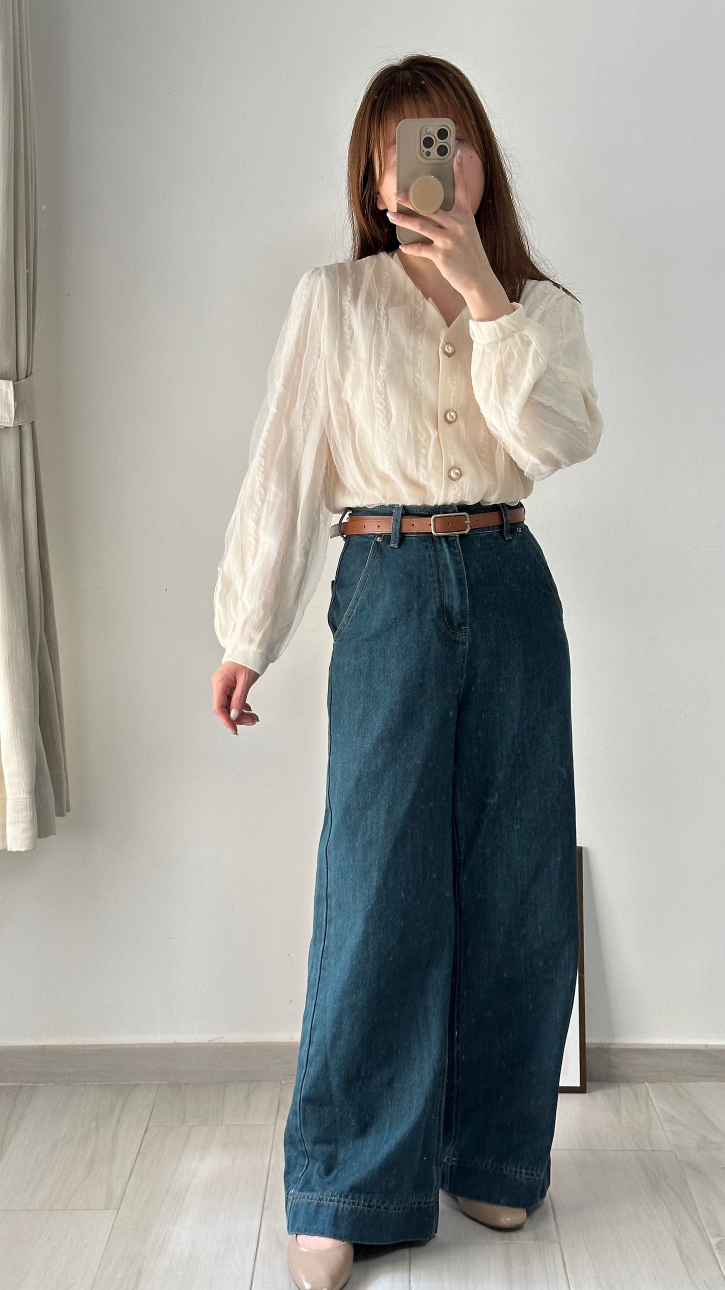 V領波浪Lace恤衫