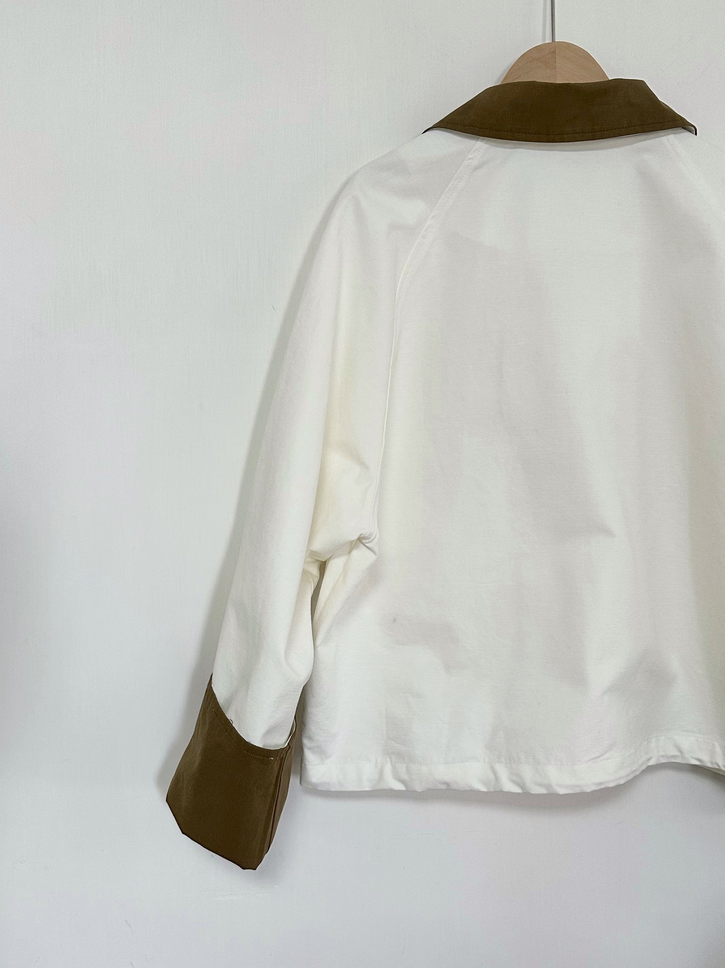 <小瑕疵> 拼色工裝外套