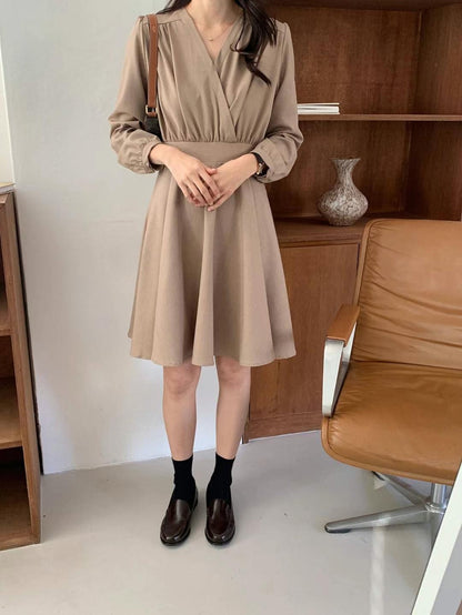 輕熟風連身傘裙