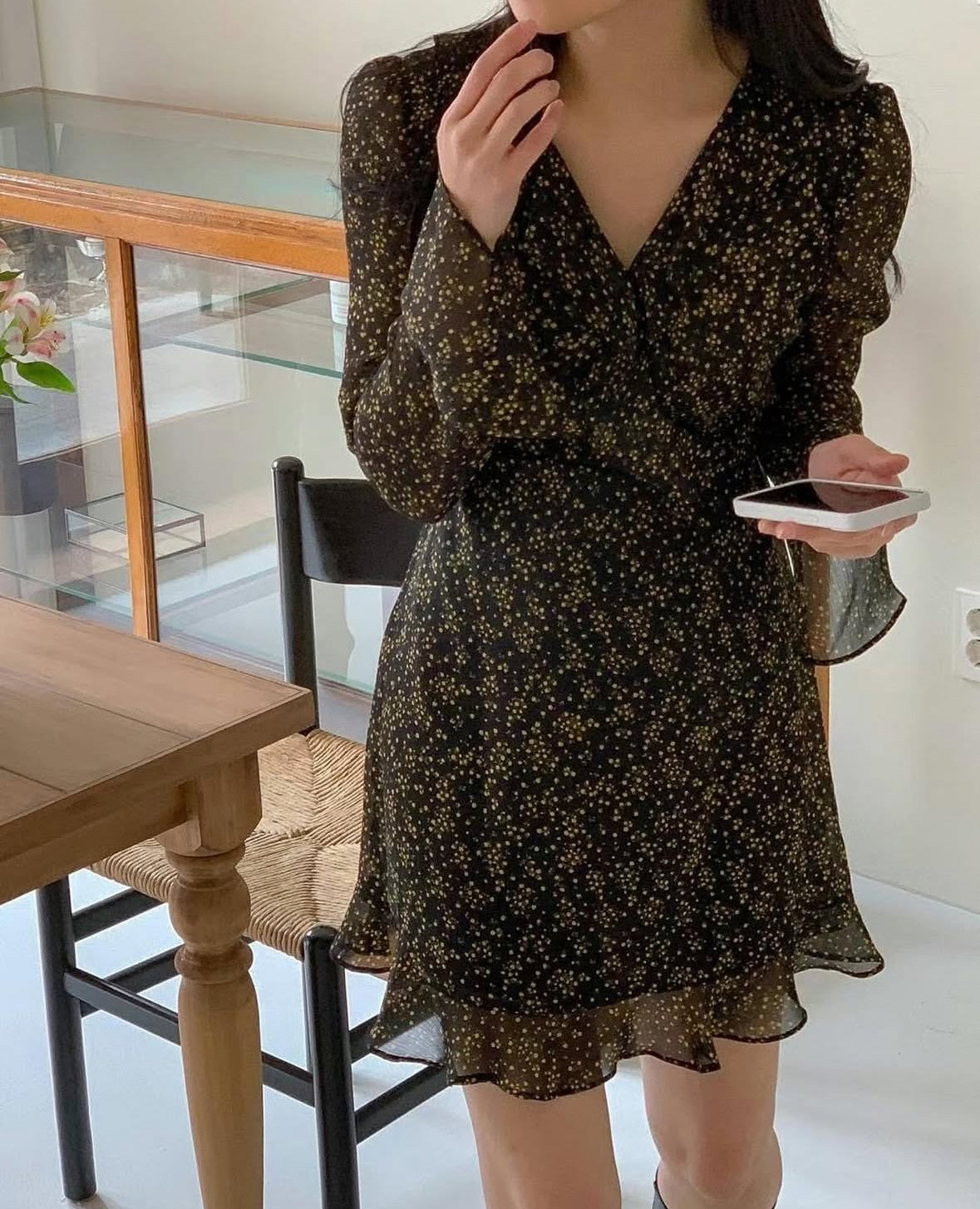 荷葉碎花連身裙