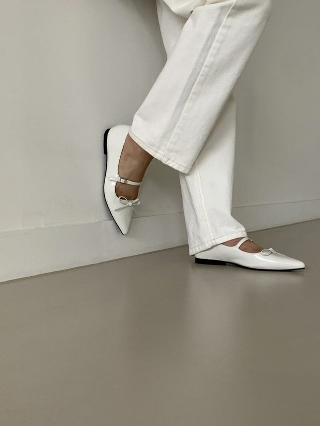 尖頭蝴蝶結平底鞋