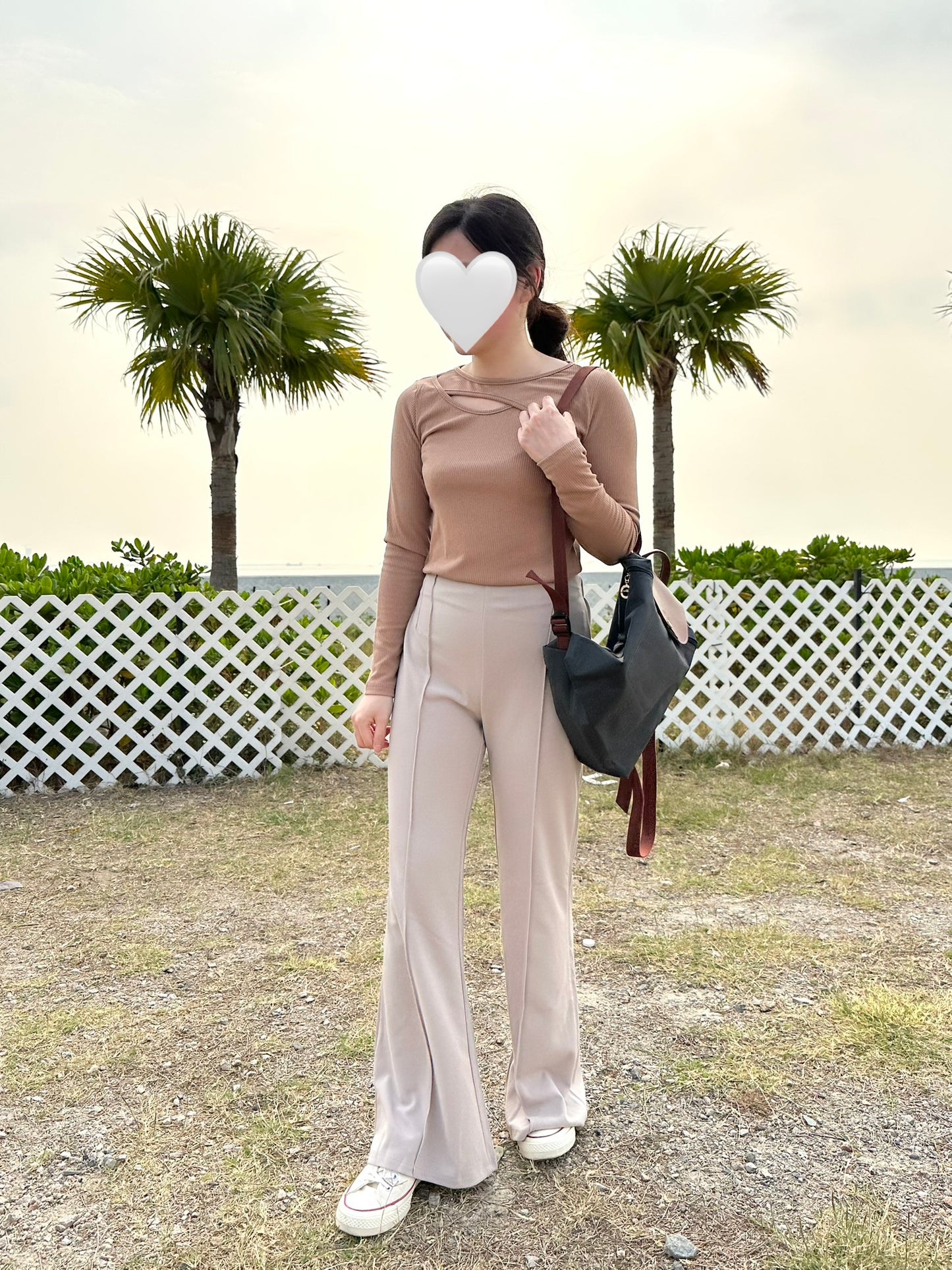 小性感交疊上衣