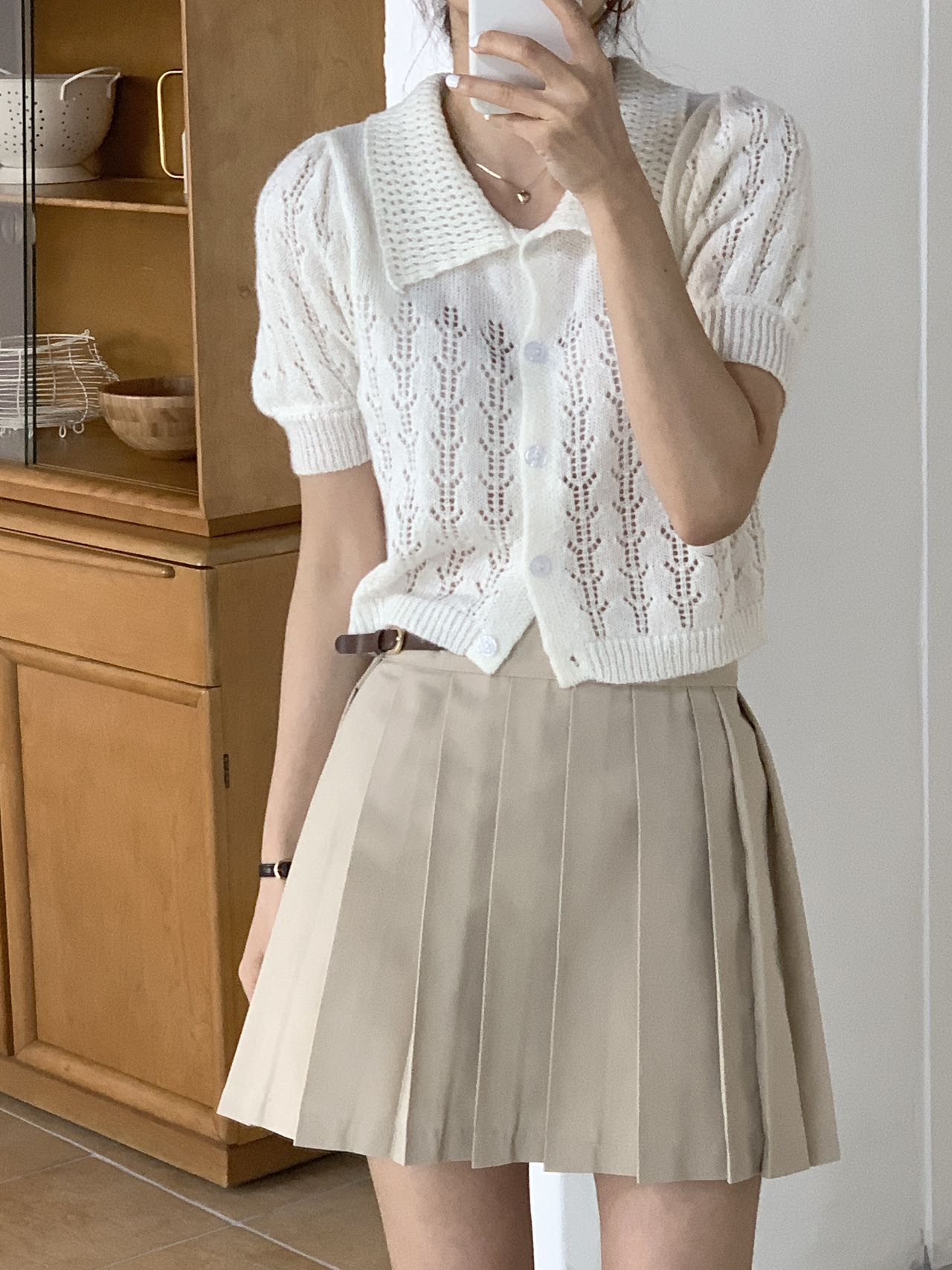 鏤空針織有領上衣