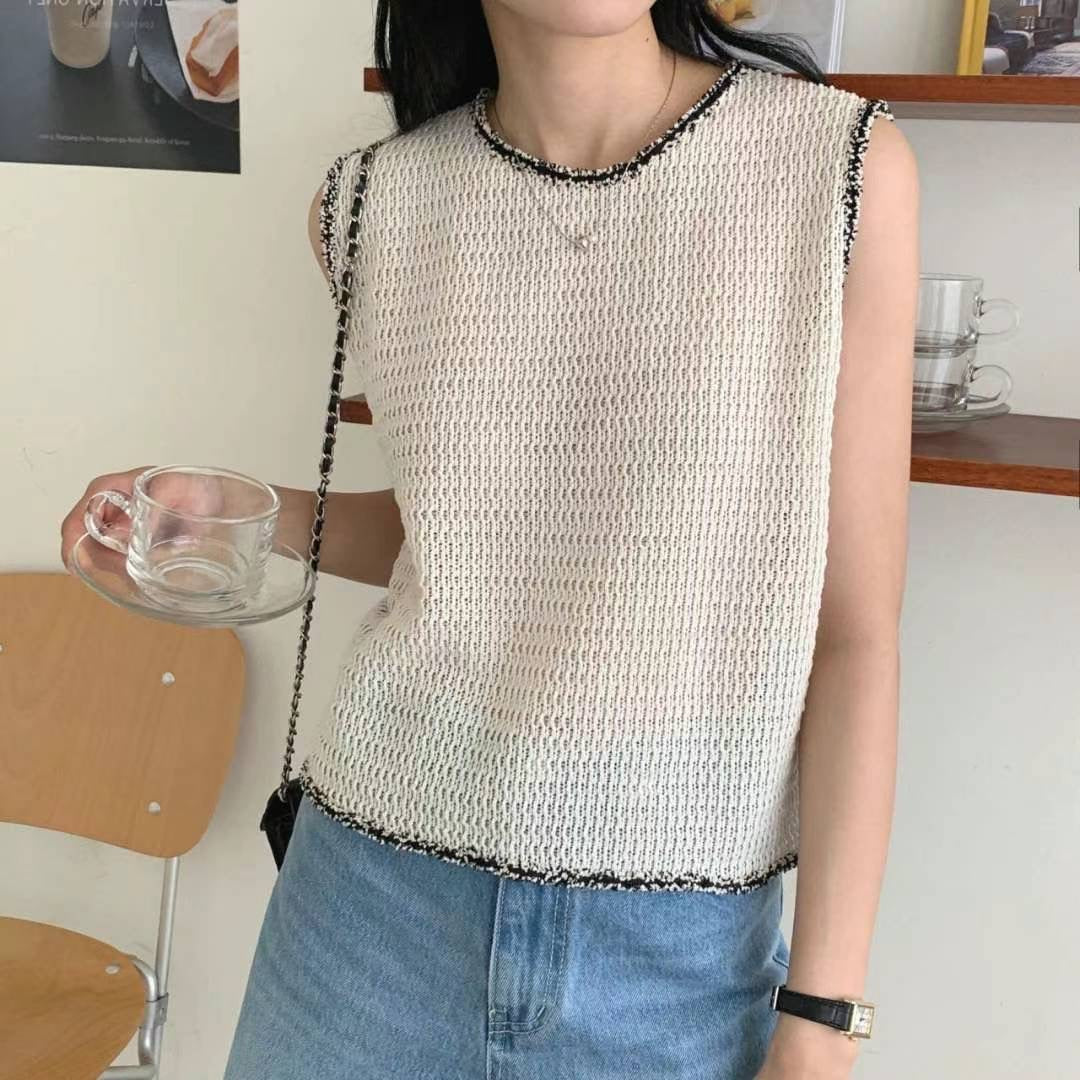 粒粒滾邊背心