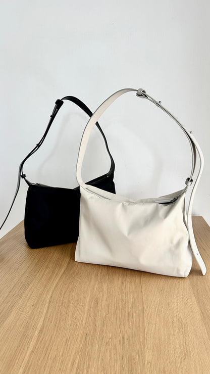 牛皮x尼龍黑洞袋