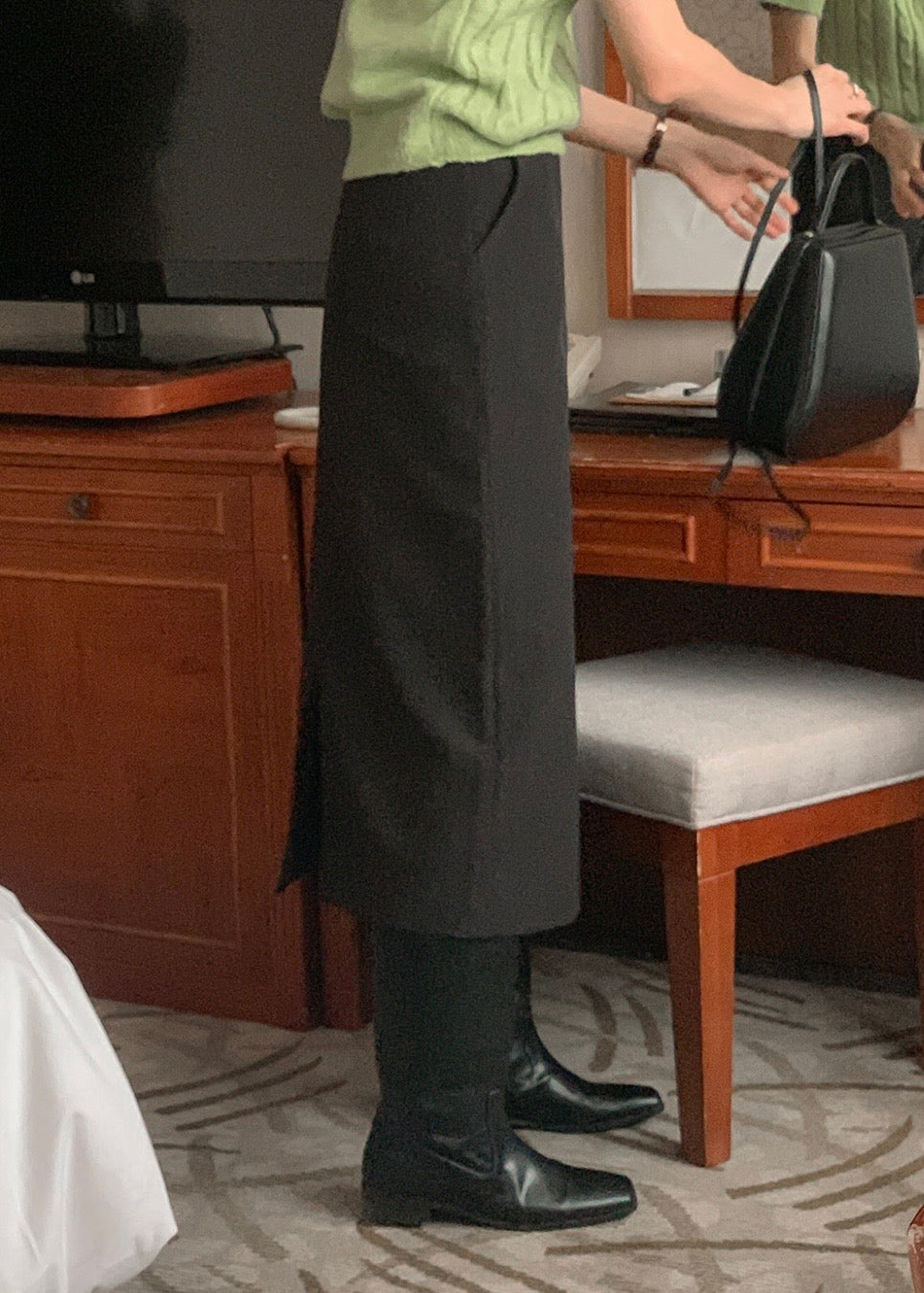 金鈕西裝料直筒裙