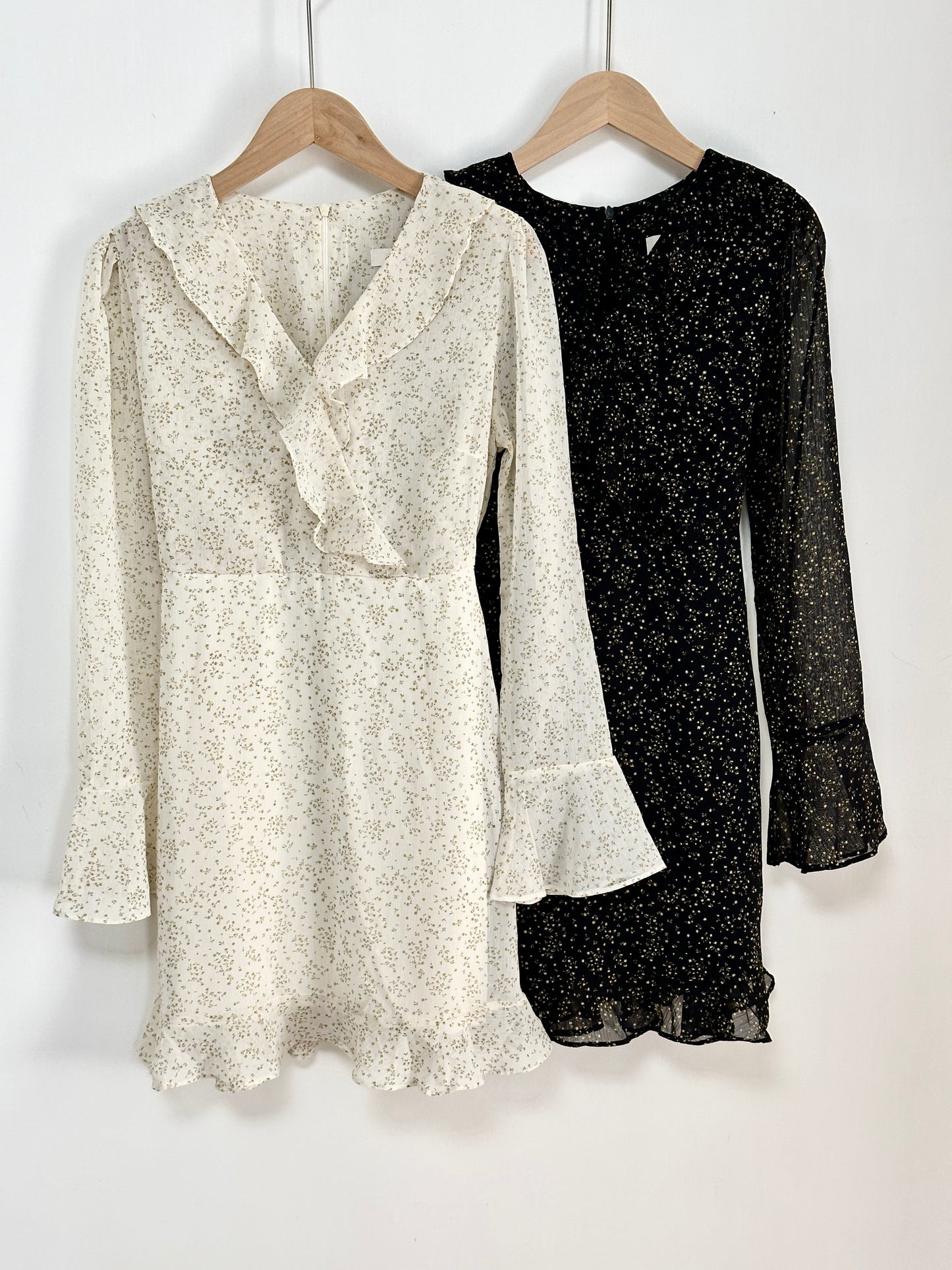 荷葉碎花連身裙