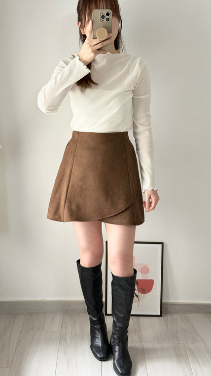 Velvet木耳邊上衣