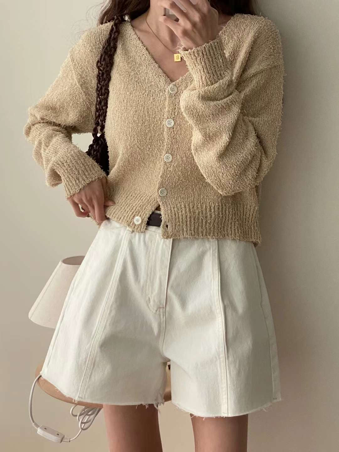 A Line不修邊牛仔褲