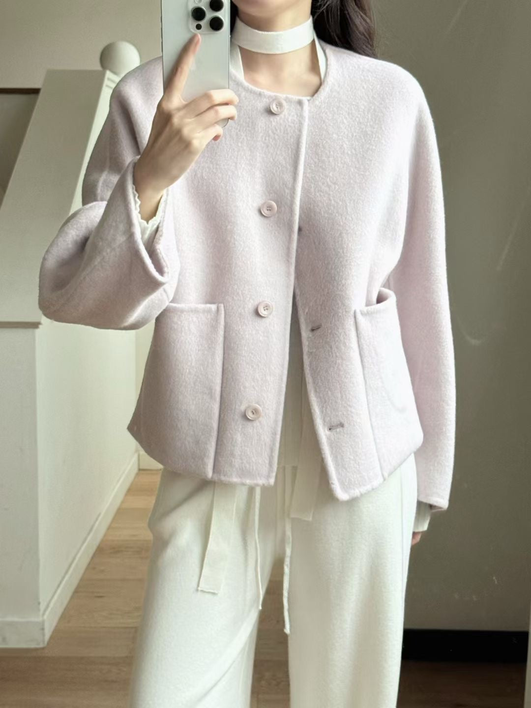 俐落圓領Handmade羊毛外套