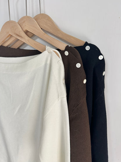 【三著】船領鈕扣上衣